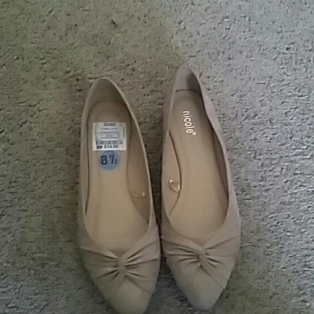 Women Shoes.